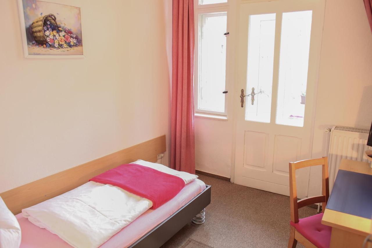 Pension Siewert Dessau-Rosslau Екстериор снимка